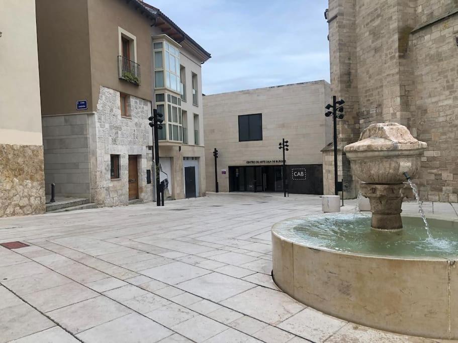 Vivienda De Uso Turistico En El Corazon De Burgos Apartment ภายนอก รูปภาพ